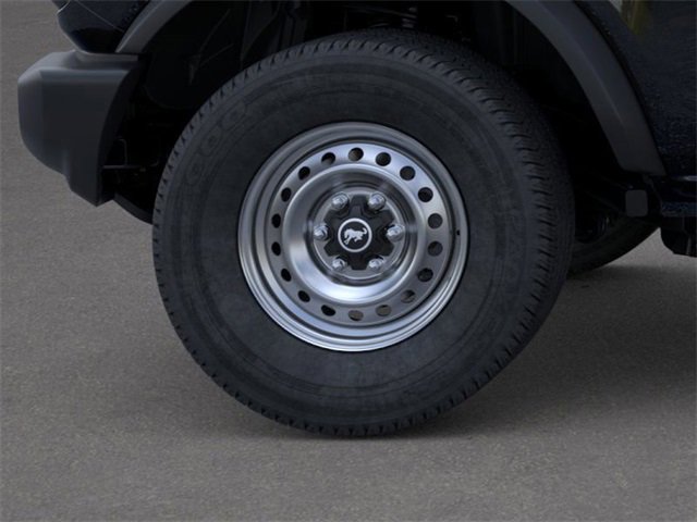 New 2025 Ford Bronco Base image 21