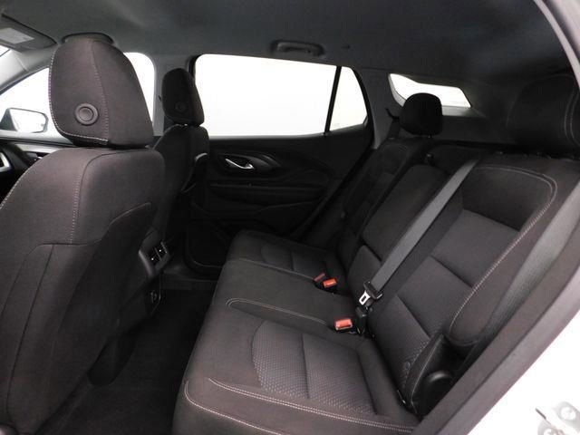 Used 2024 GMC Terrain SLE image 21