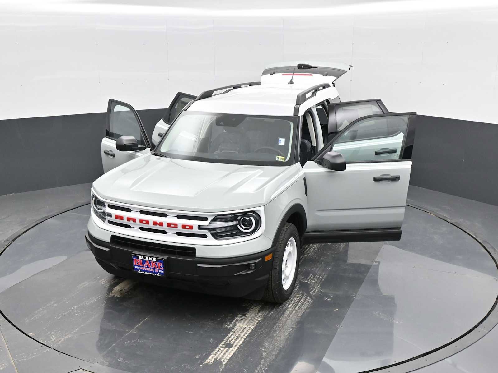 New 2024 Ford Bronco Sport Heritage w/ Heritage Convenience Package image 34