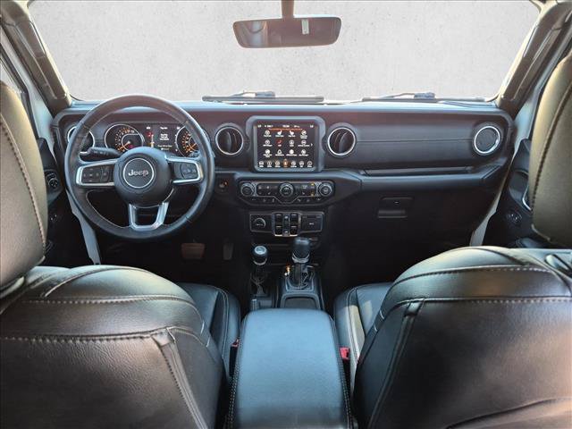 Used 2019 Jeep Wrangler Unlimited Sahara AWD/4WD image 16