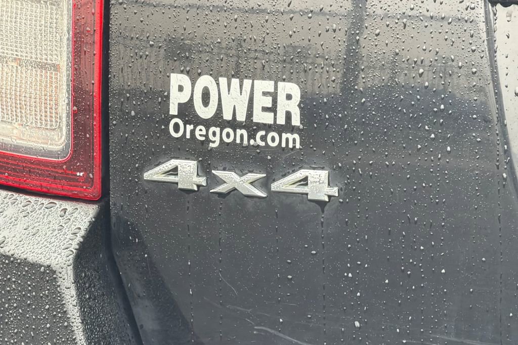 Used 2016 Jeep Compass Latitude image 24