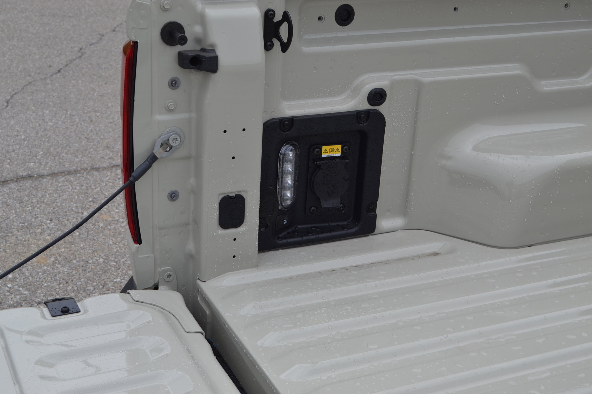 New 2025 Ford Maverick XLT w/ XLT Luxury Package image 11