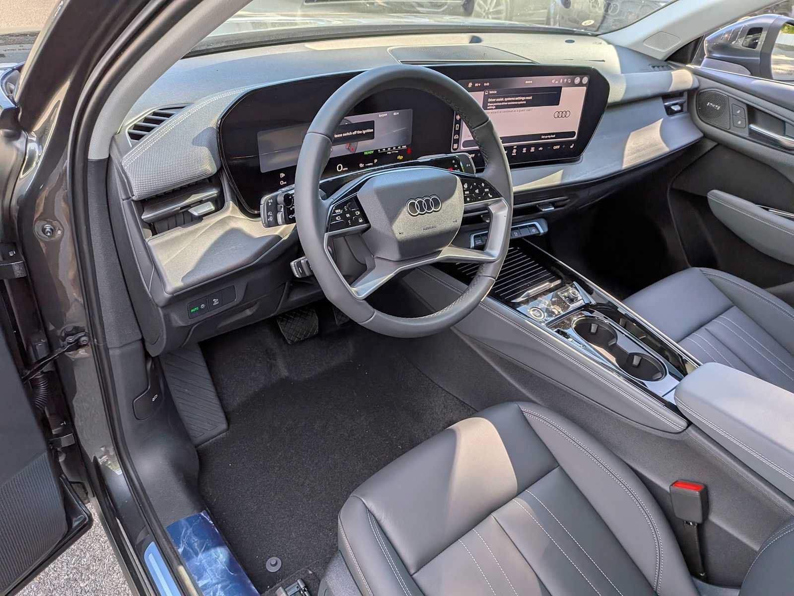 New 2026 Audi Q3 quattro 2.0T AWD/4WD image 8