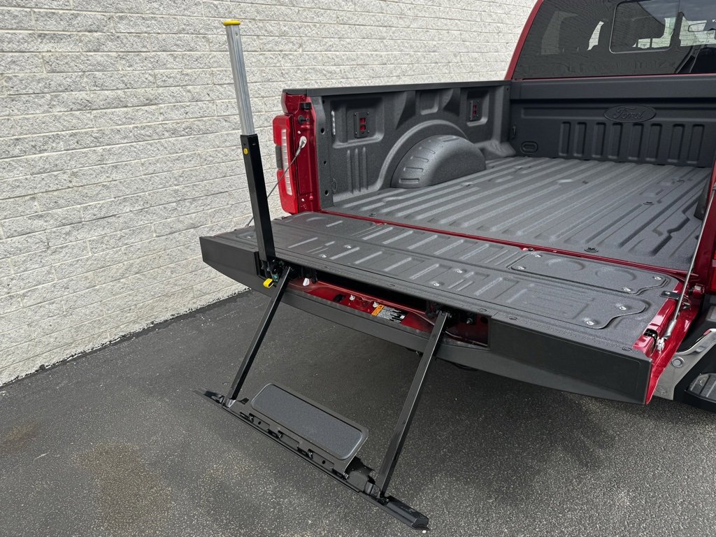 New 2025 Ford F350 Lariat w/ Lariat Ultimate Package image 52