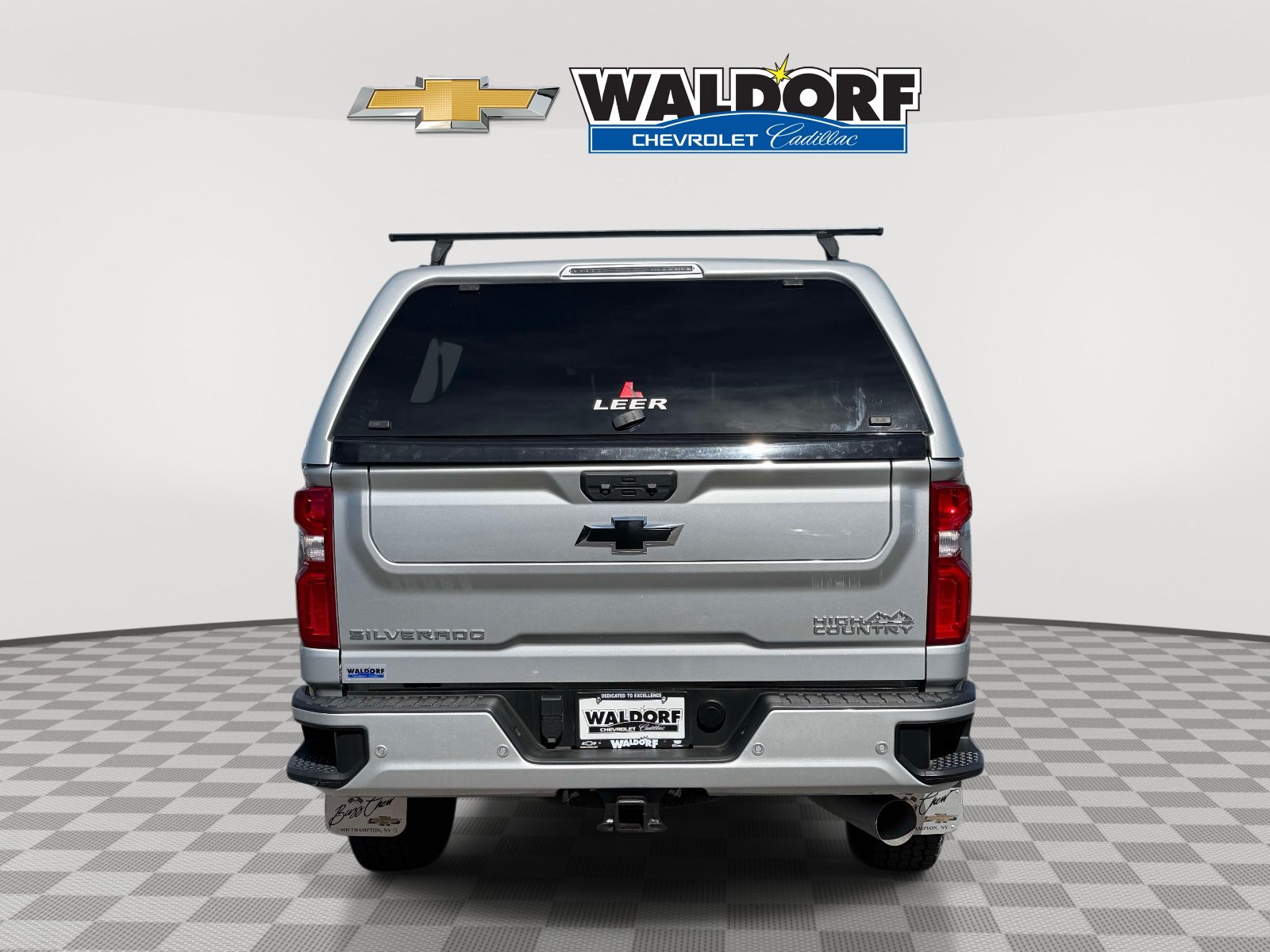 Used 2022 Chevrolet Silverado 3500 High Country w/ Safety Package II AWD/4WD image 3