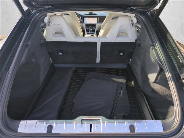 Used 2017 Porsche Panamera Turbo image 19