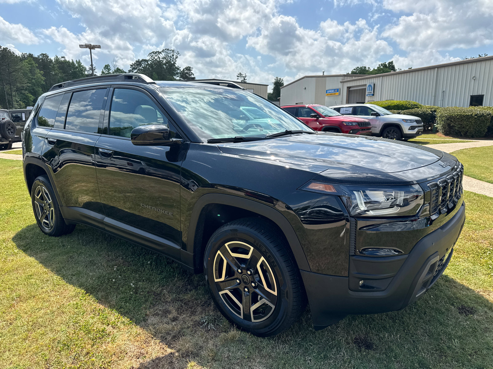 New 2026 Jeep Cherokee Limited AWD/4WD image 3