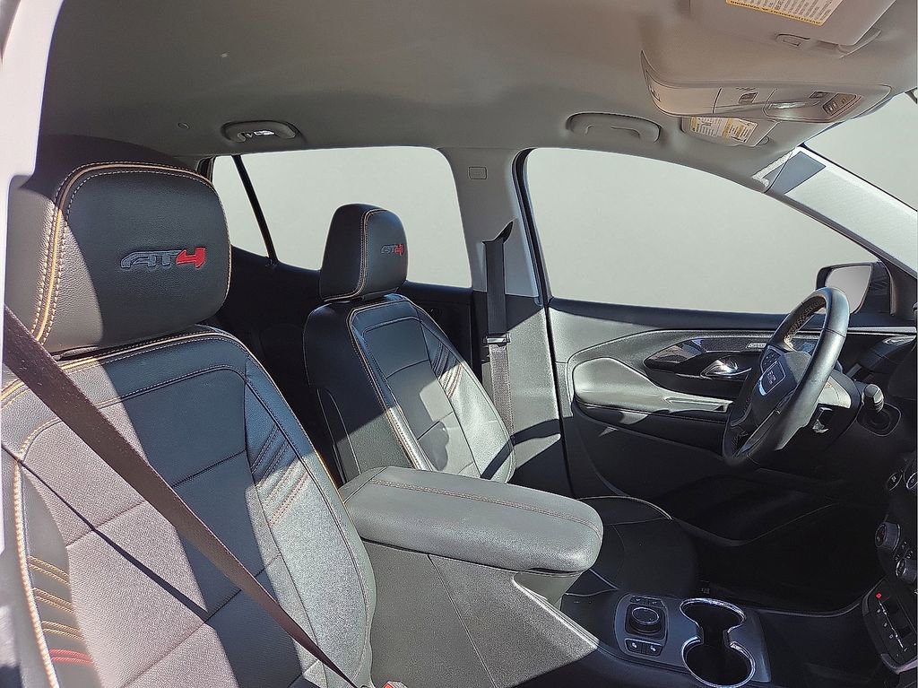 Used 2023 GMC Terrain AT4 image 15
