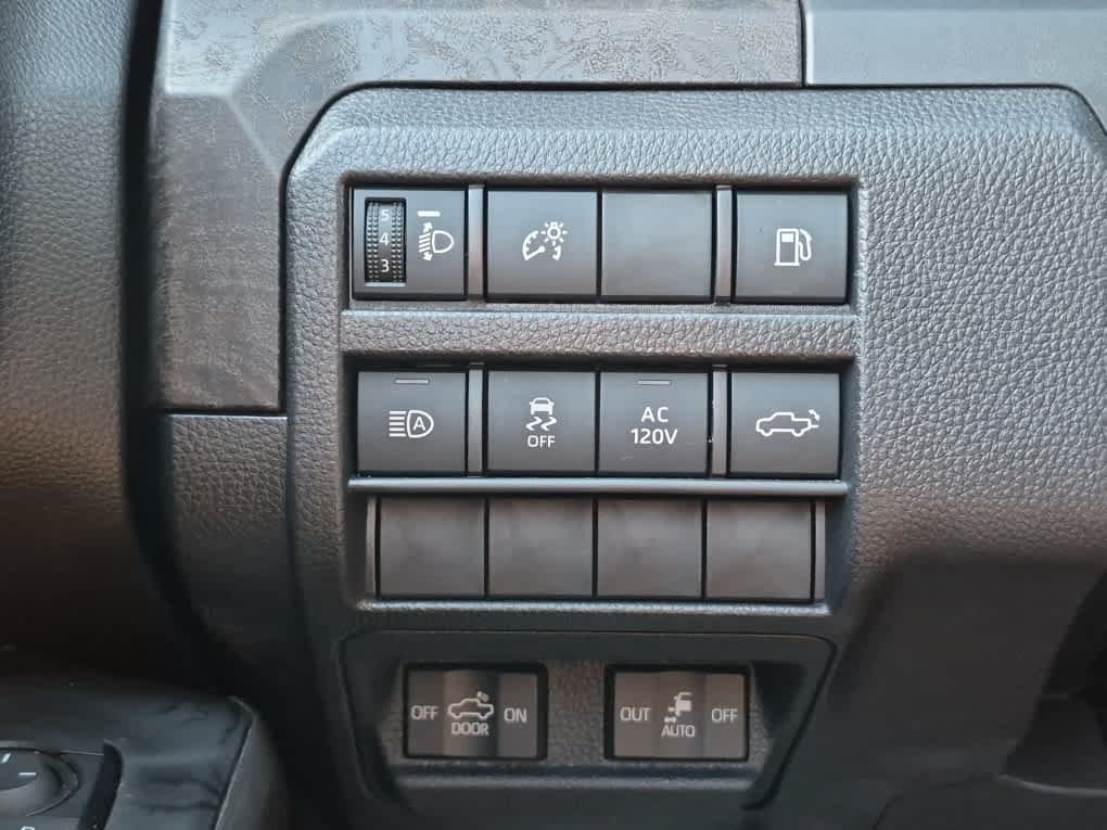 Used 2026 Toyota Tacoma Limited AWD/4WD image 22