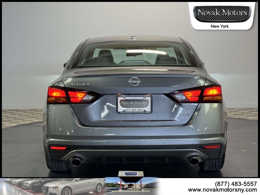 Used 2024 Nissan Altima 2.5 SV w/ SV Premium Package AWD/4WD image 7