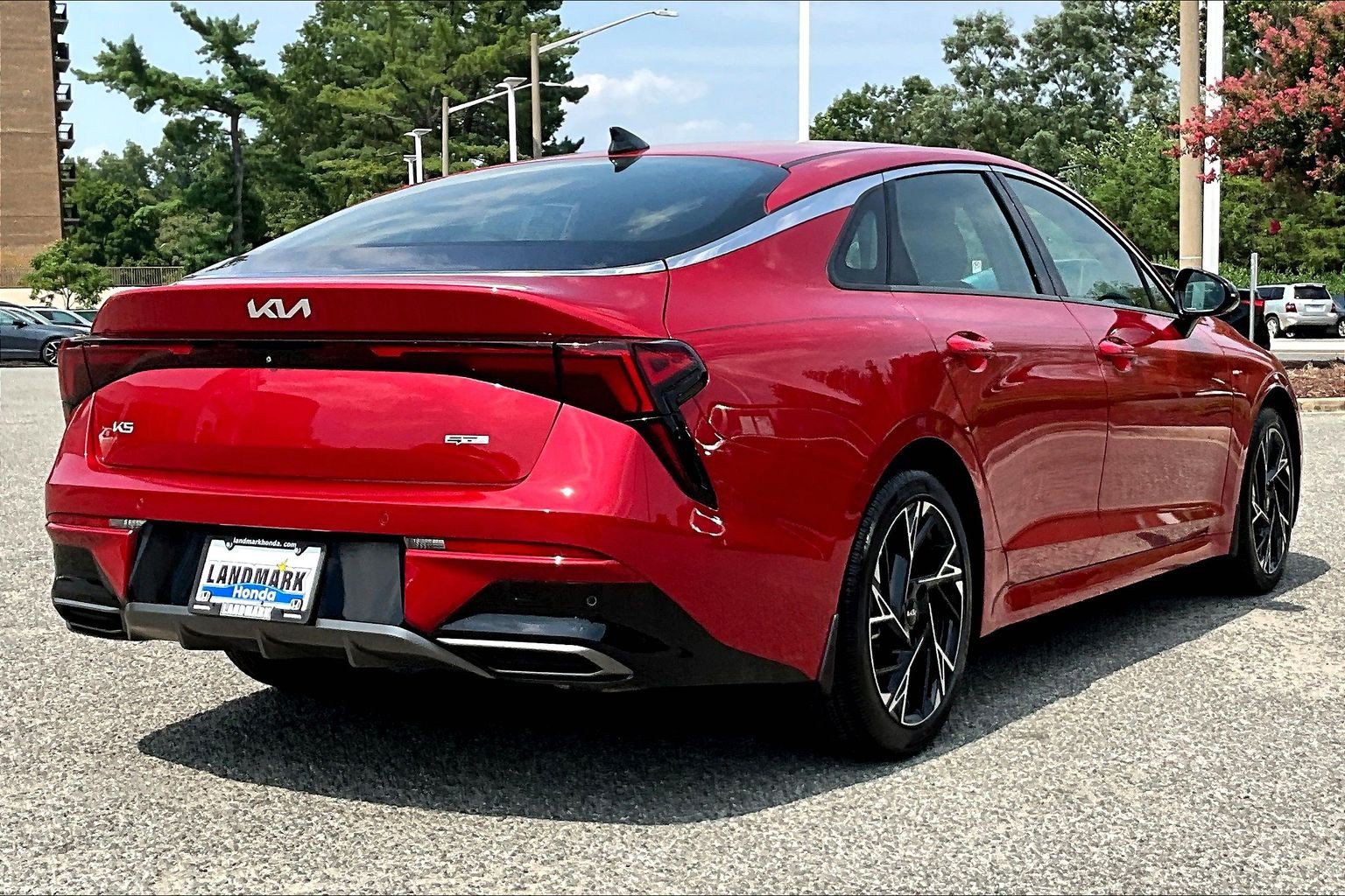 Used 2025 Kia K5 GT-Line AWD/4WD image 2