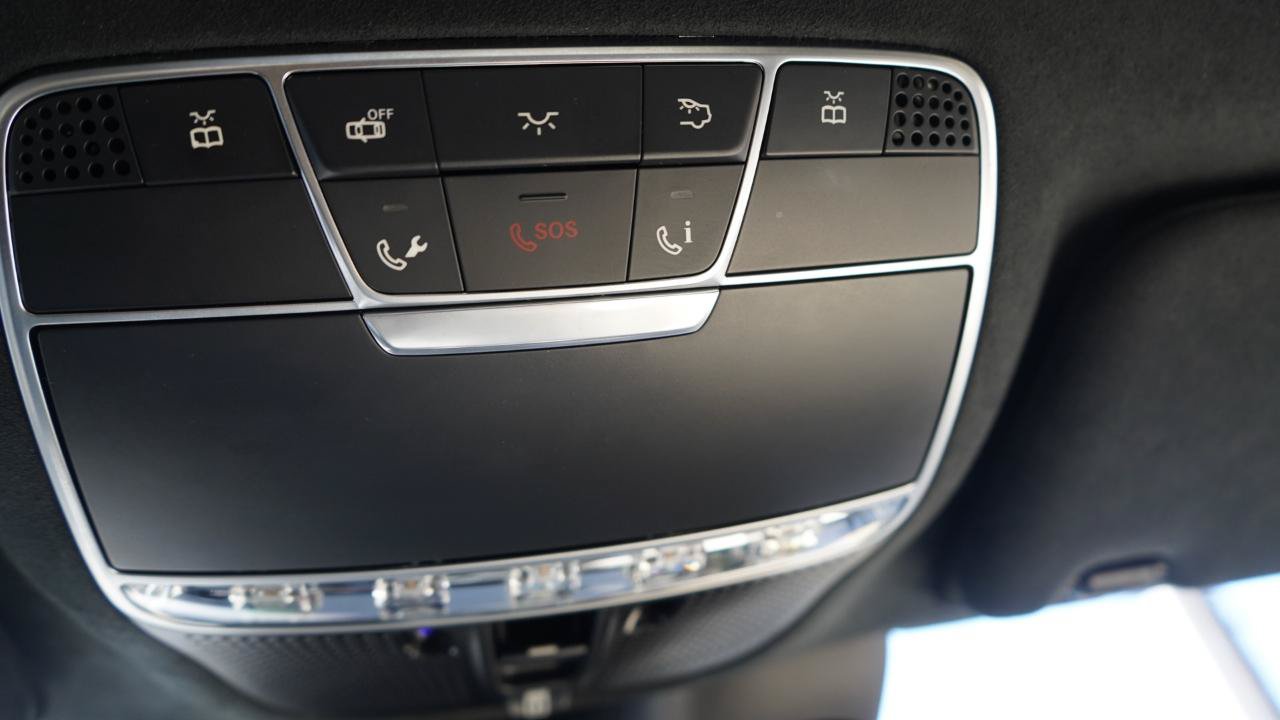 Used 2015 Mercedes-Benz S 63 AMG 4MATIC Sedan image 67
