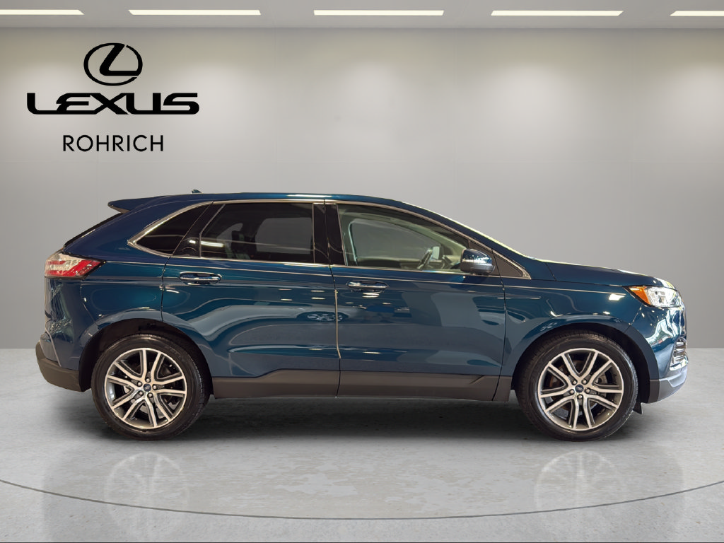 Used 2020 Ford Edge Titanium AWD/4WD image 5