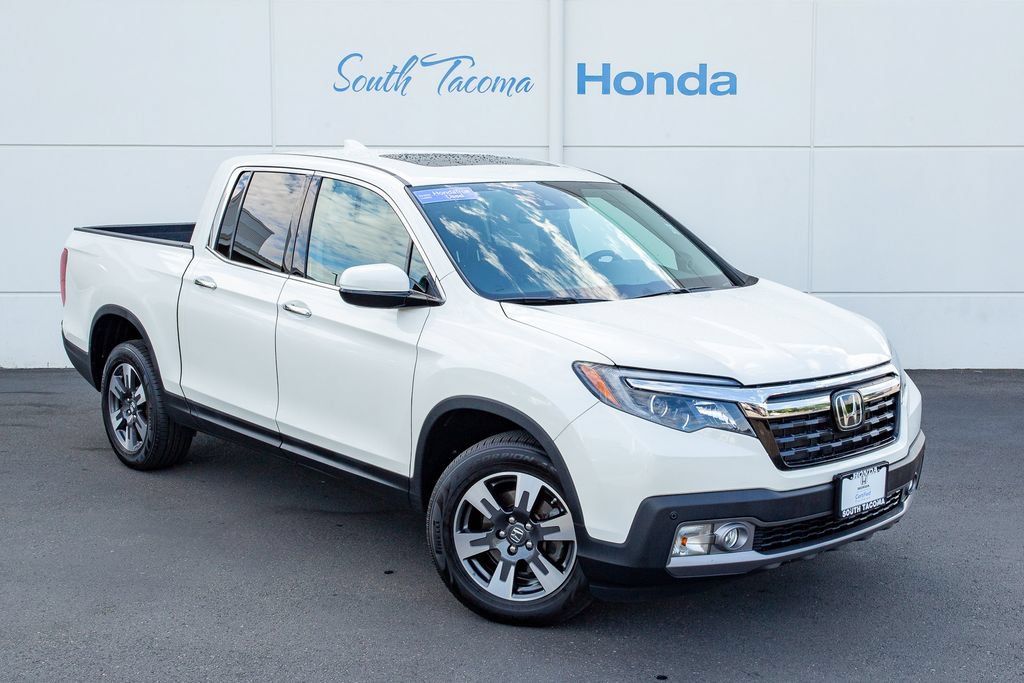 Certified 2017 Honda Ridgeline RTL-E image 2