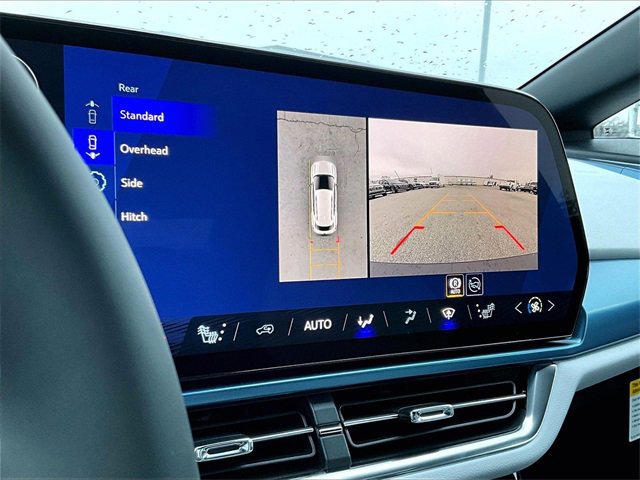 New 2026 Chevrolet Equinox EV LT image 14