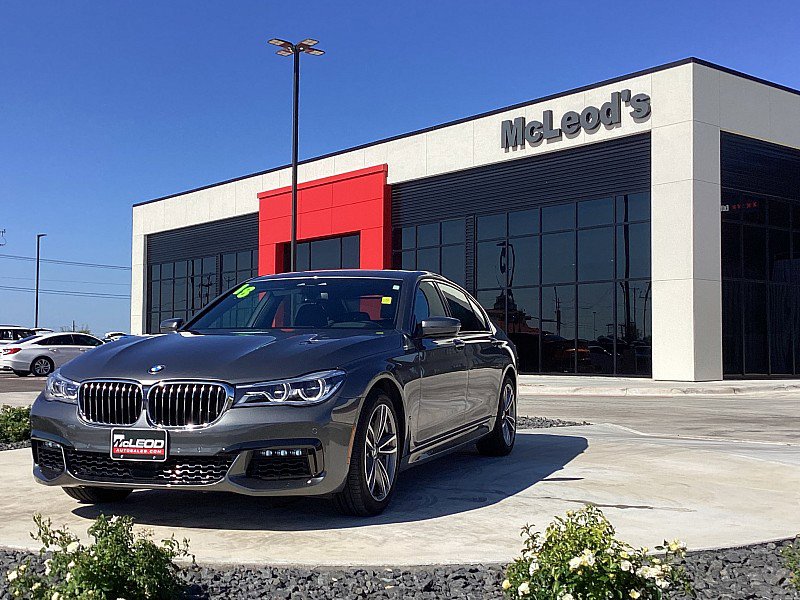 Used 2018 BMW 750i