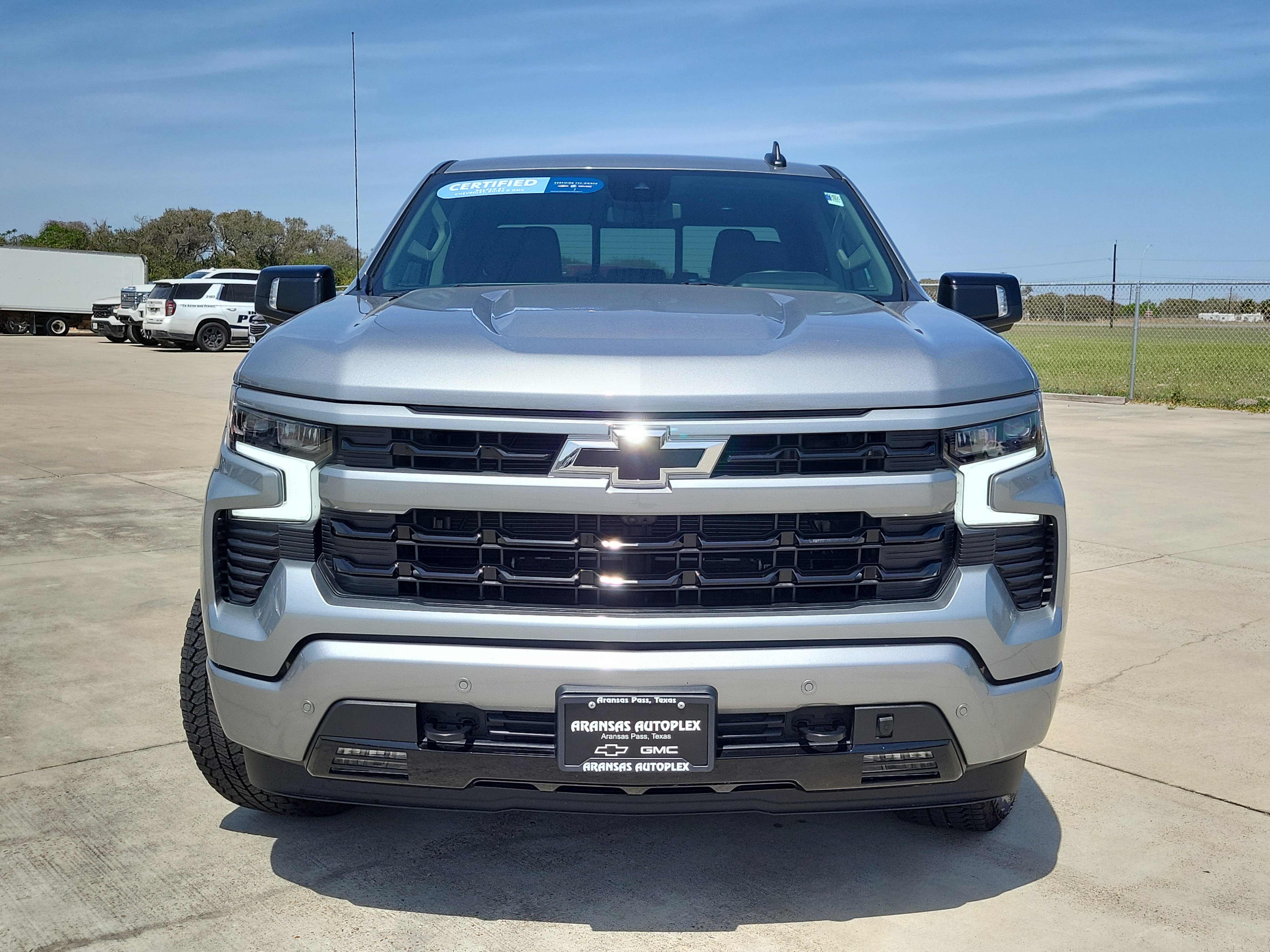 Used 2024 Chevrolet Silverado 1500 RST w/ Texas Edition Plus AWD/4WD image 2