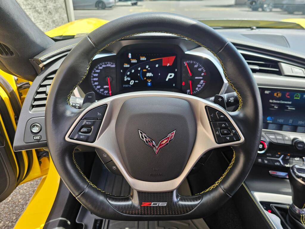 Used 2016 Chevrolet Corvette Z06 w/ 3LZ Preferred Equipment Group RWD image 23
