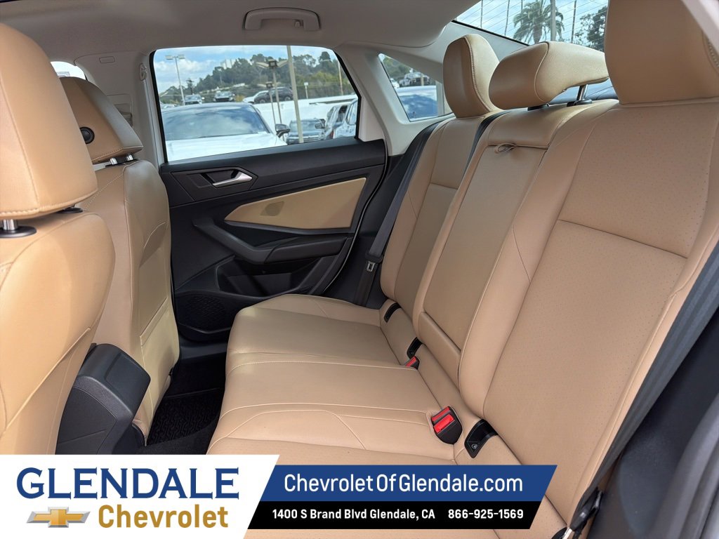 Used 2019 Volkswagen Jetta SE image 17