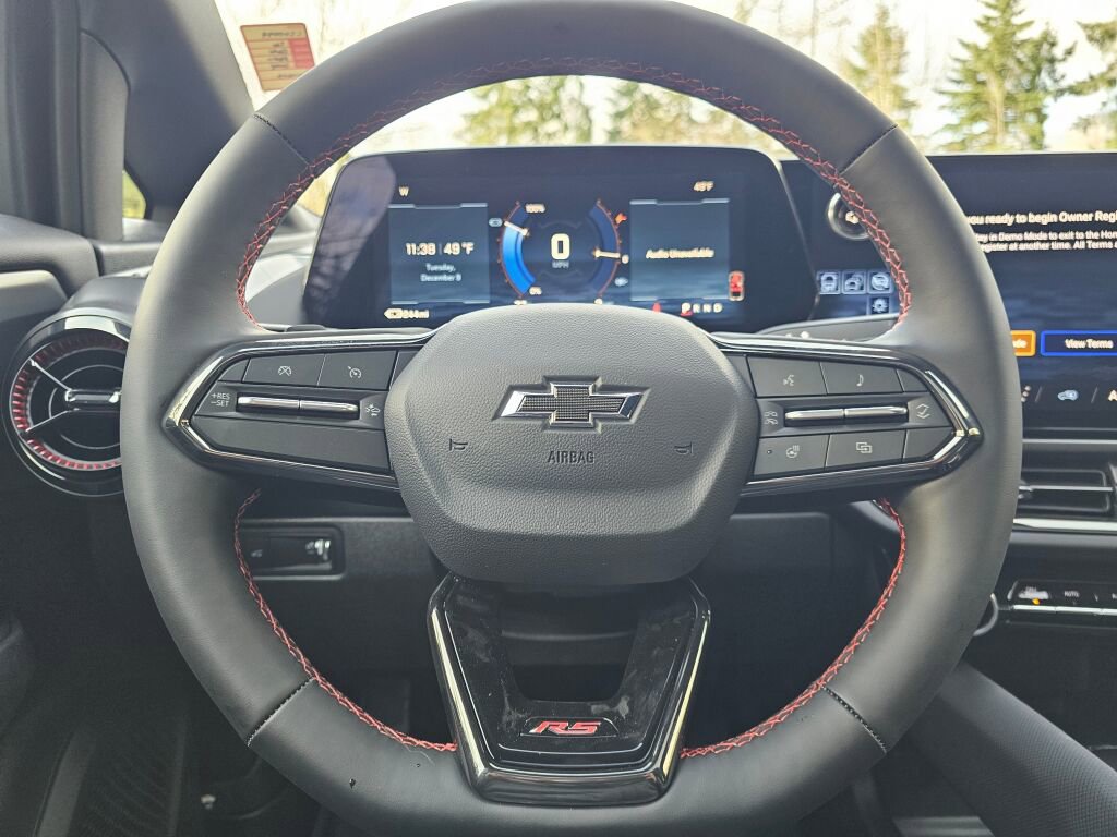 New 2026 Chevrolet Equinox EV RS AWD/4WD image 15
