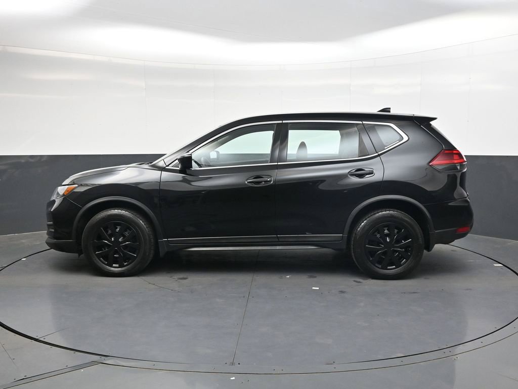 Used 2018 Nissan Rogue S AWD/4WD image 10