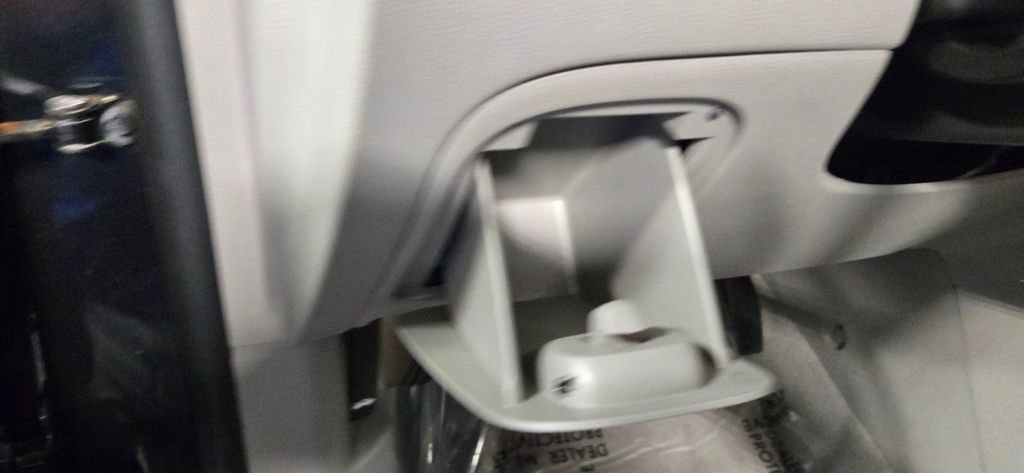 Used 2016 Buick Encore FWD image 21