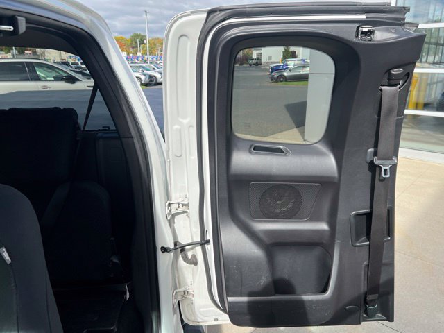 Used 2016 Toyota Tacoma SR5 AWD/4WD image 28