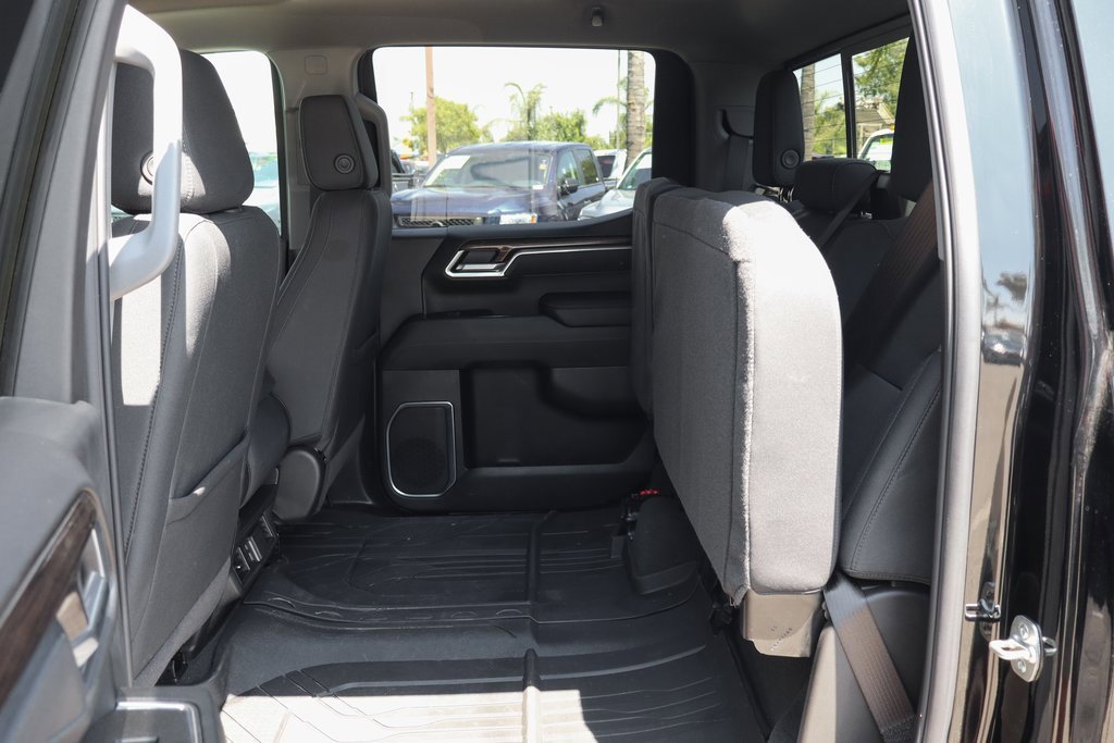 Used 2025 Chevrolet Silverado 1500 LT w/ Texas Edition Plus image 40