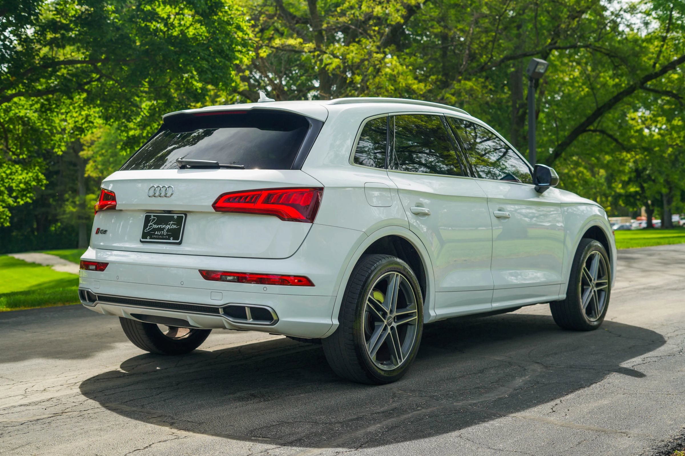 Used 2018 Audi SQ5 Premium Plus AWD/4WD image 5