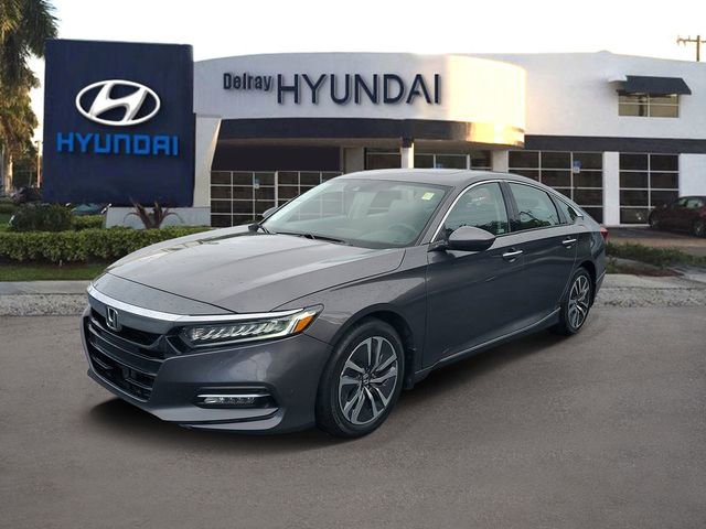 Used 2018 Honda Accord Touring image 3