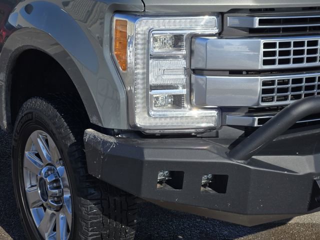 Used 2019 Ford F250 Platinum w/ Platinum Ultimate Package image 9