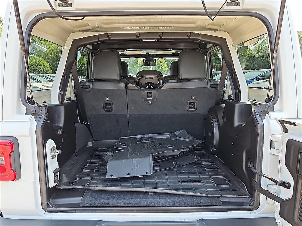 Used 2023 Jeep Wrangler Unlimited Rubicon 392 w/ Trailer Tow Package image 33