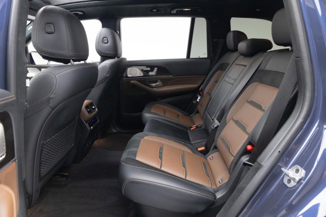 Used 2024 Mercedes-Benz GLS 63 AMG 4MATIC image 36