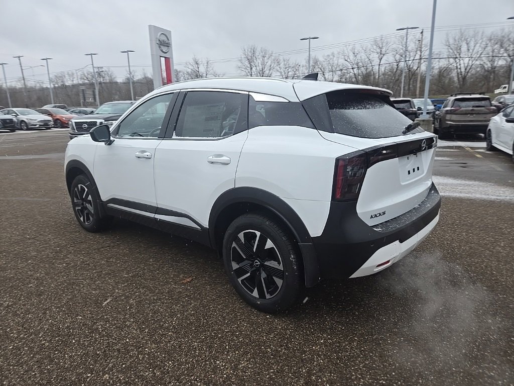 New 2026 Nissan Kicks SV image 5