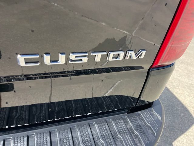 New 2026 Chevrolet Silverado 1500 Custom w/ LPO, Dark Essentials Package RWD image 10