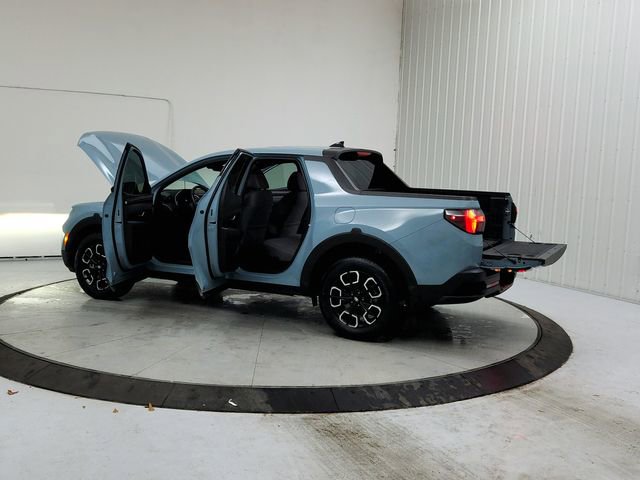 Used 2024 Hyundai Santa Cruz SE AWD/4WD image 13