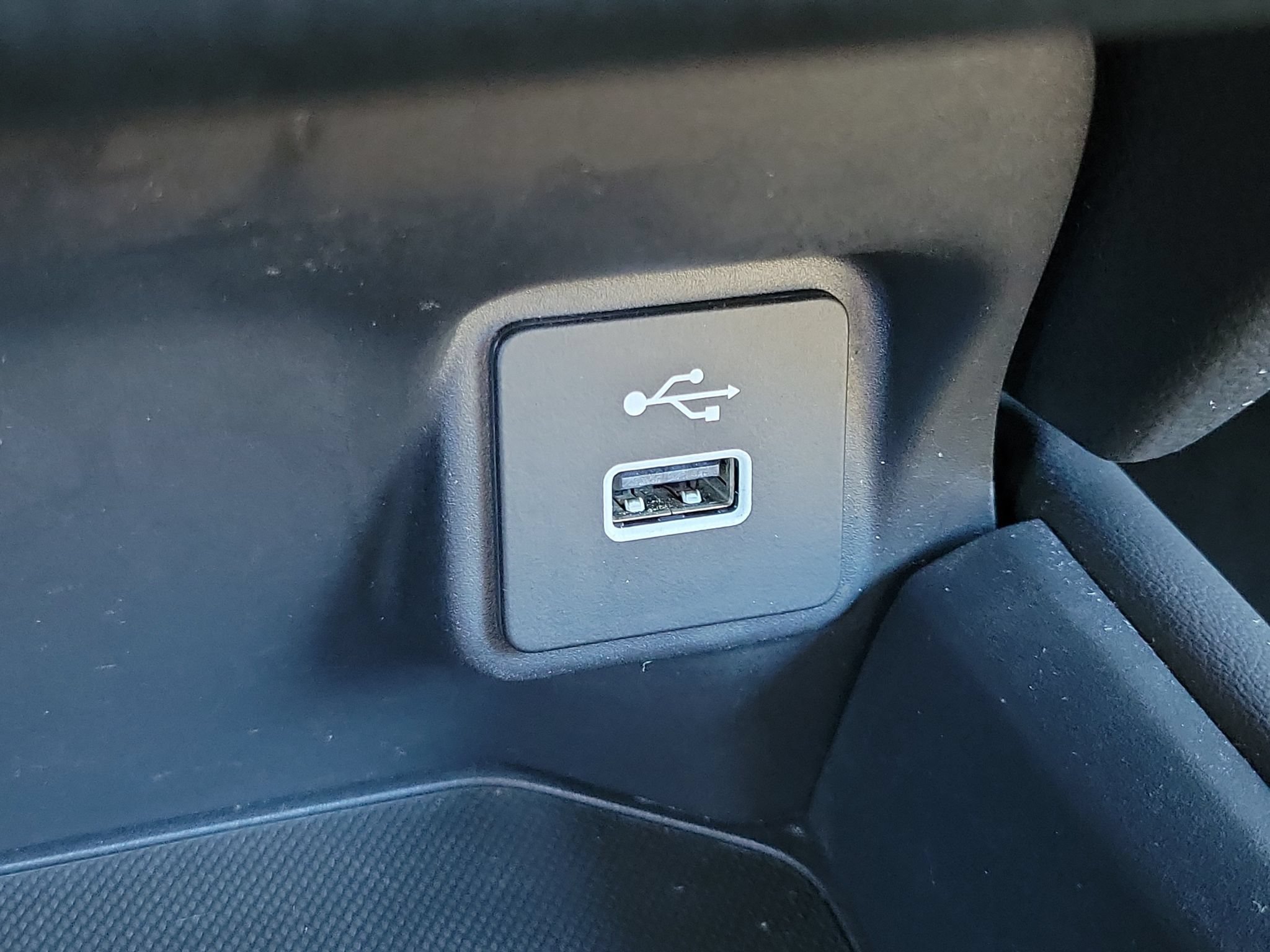 Used 2025 Honda HR-V Sport image 18