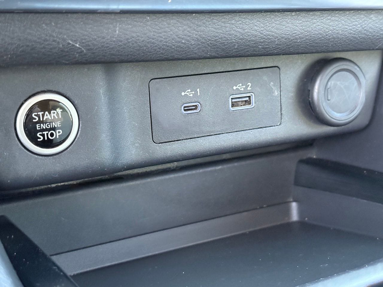 Certified 2023 Nissan Rogue SV image 21