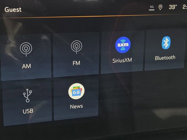 New 2026 Chevrolet Equinox RS w/ Convenience Package III AWD/4WD image 5