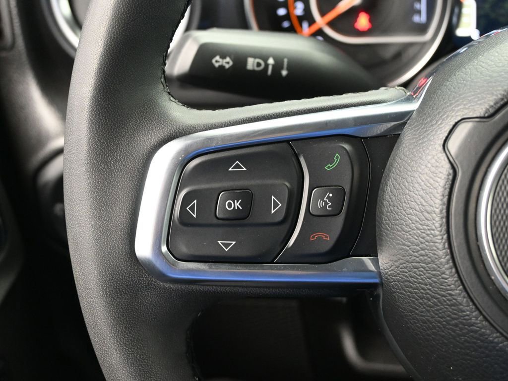 Used 2023 Jeep Wrangler Altitude image 14