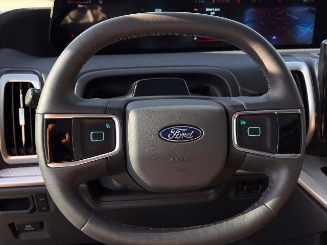 New 2025 Ford Expedition Active image 17