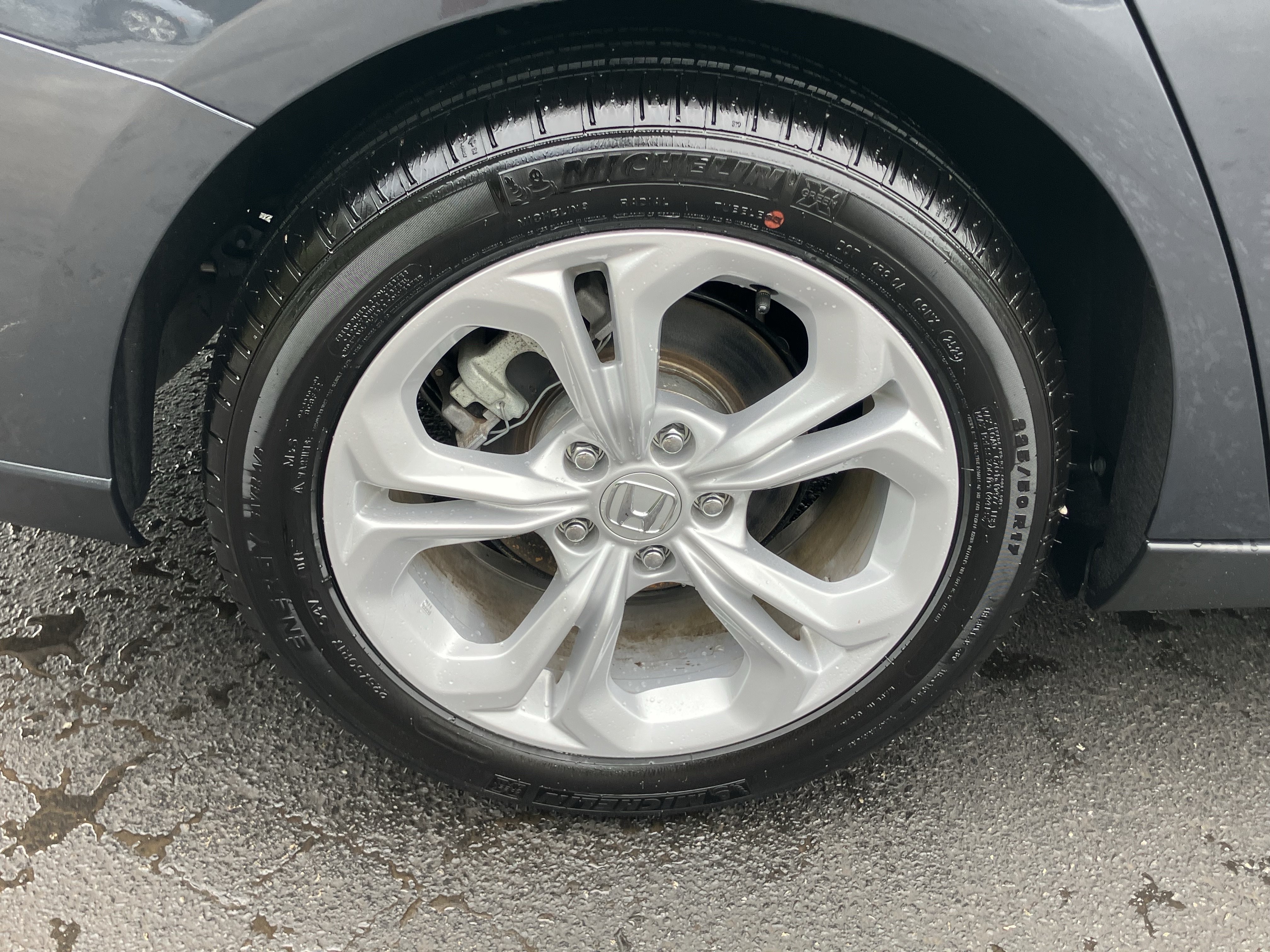 Used 2025 Honda Accord LX image 13