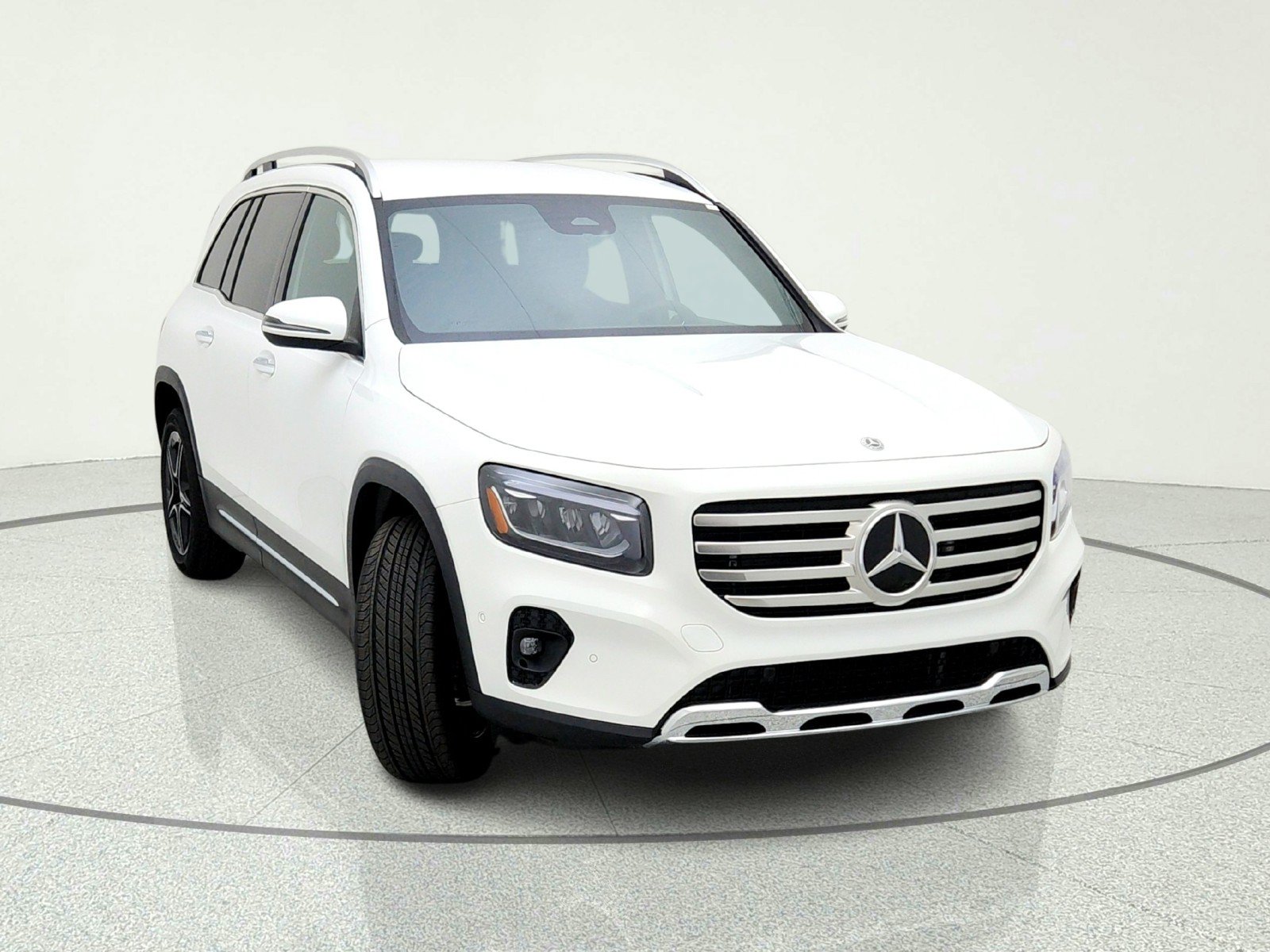 New 2026 Mercedes-Benz GLB 250 image 4