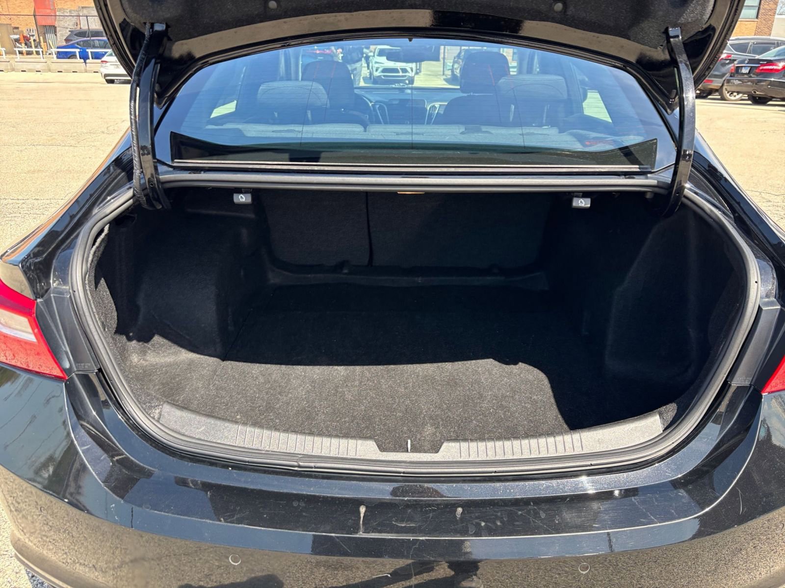 Used 2024 Chevrolet Malibu LT image 33