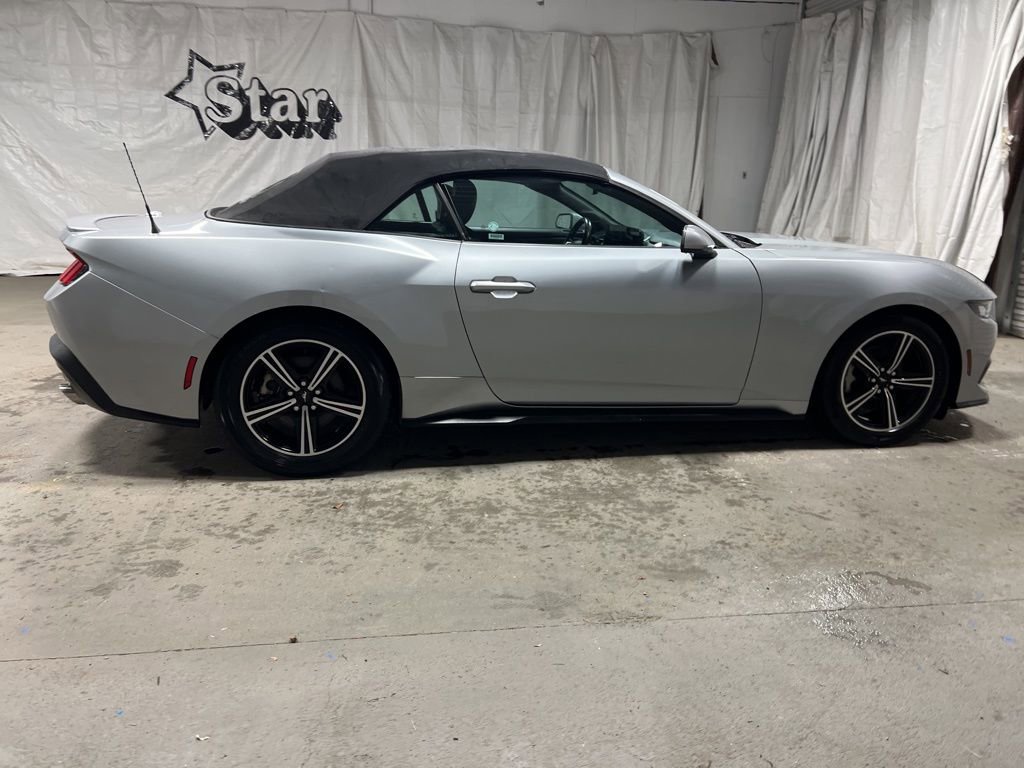 Used 2024 Ford Mustang Premium image 8