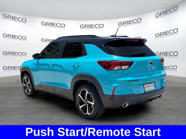 Used 2021 Chevrolet TrailBlazer RS w/ Sun and Liftgate Package FWD image 5