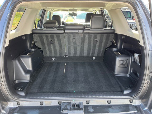 Used 2019 Toyota 4Runner SR5 Premium image 16