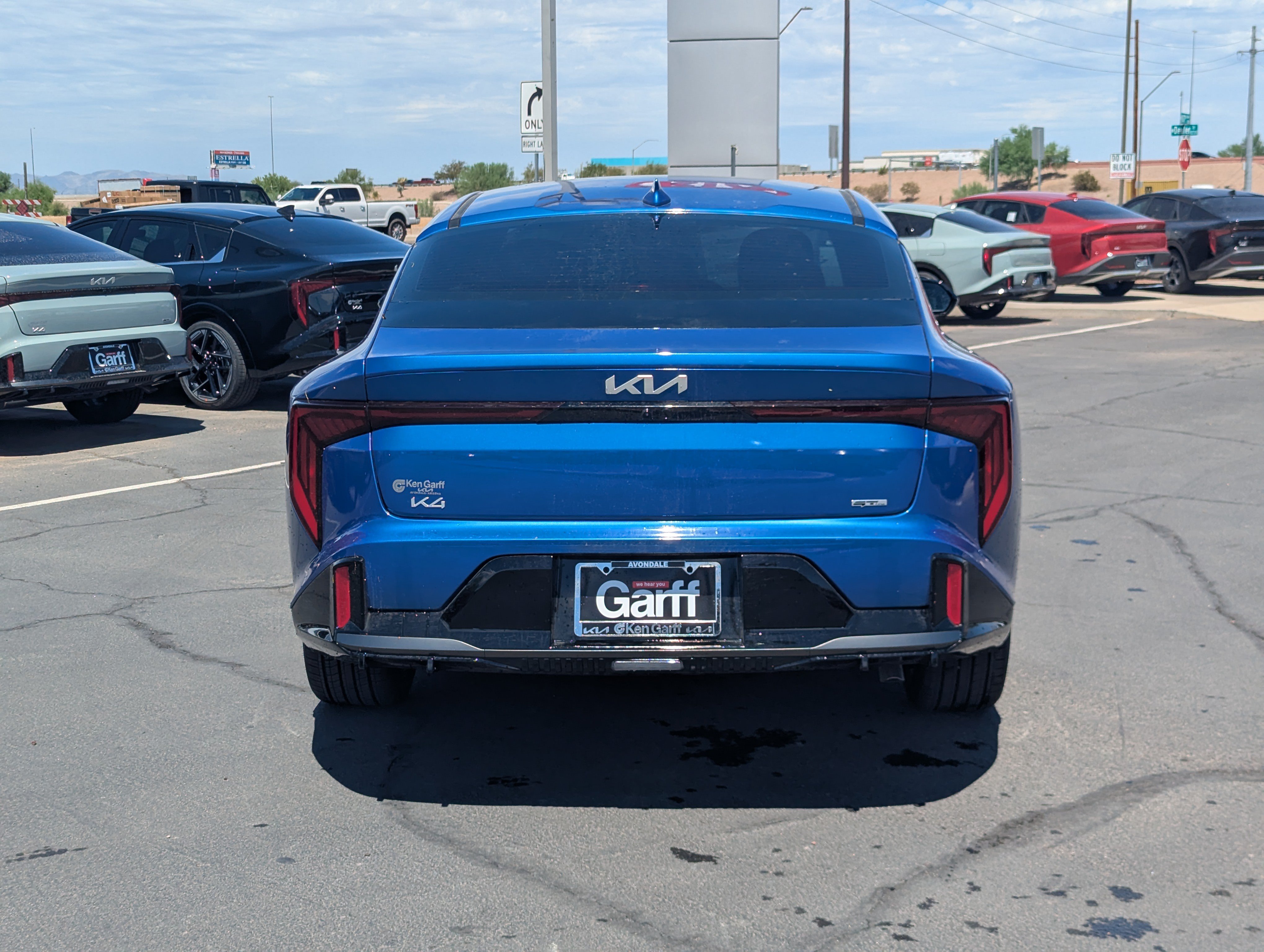 New 2026 Kia K4 GT-Line w/ GT-Line Sunroof Package FWD image 5