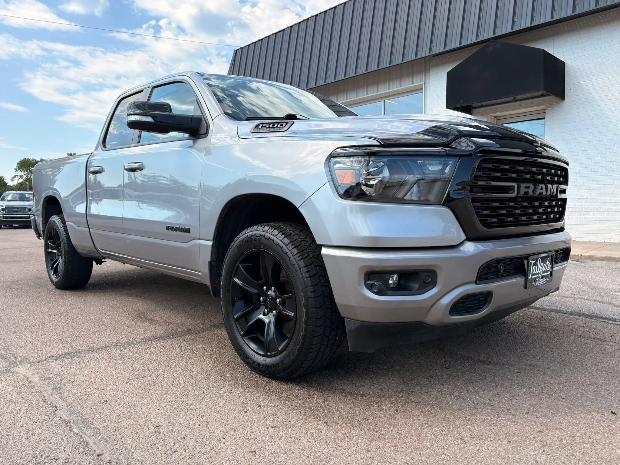 Used 2022 RAM 1500 Big Horn AWD/4WD image 2