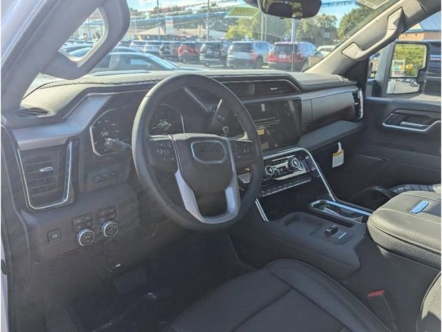 New 2025 GMC Sierra 3500 Denali w/ Denali Reserve Package image 14